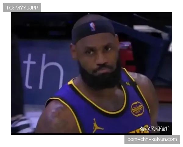 湖人雷迪克战术调整应对伤病，半场阵地战效率维持